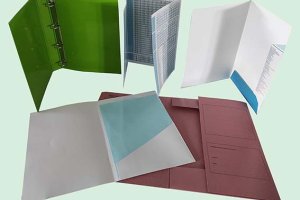 Cartotecnica e fustellatura cartelle con lembi e contenitori per fatture